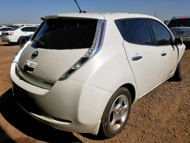 1N4AZ0CP5DC406241 - 2013 NISSAN LEAF S WHITE photo 4