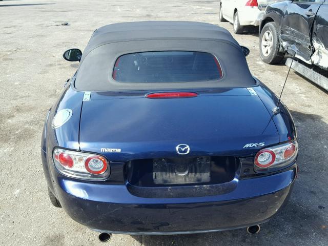 JM1NC25F770132527 - 2007 MAZDA MX-5 MIATA BLUE photo 6