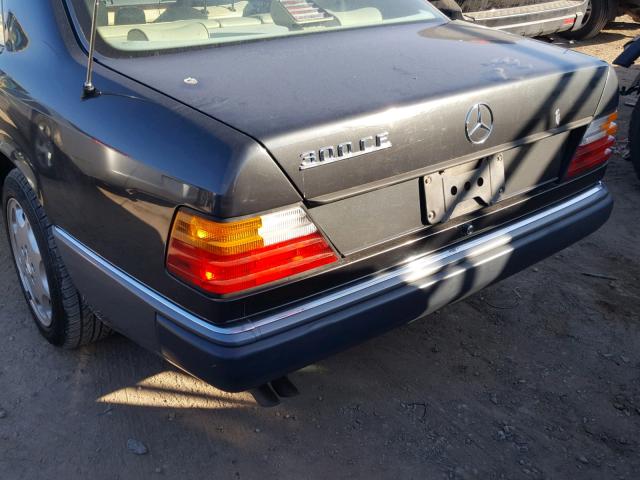 WDBEA51D2LB178761 - 1990 MERCEDES-BENZ 300 CE BLACK photo 9