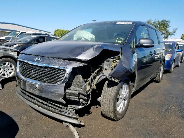 KNDMB5C12G6151653 - 2016 KIA SEDONA LX CHARCOAL photo 2