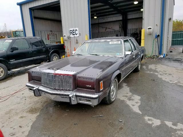 TP42G9A206191 - 1979 CHRYSLER NEW YORKER BROWN photo 2