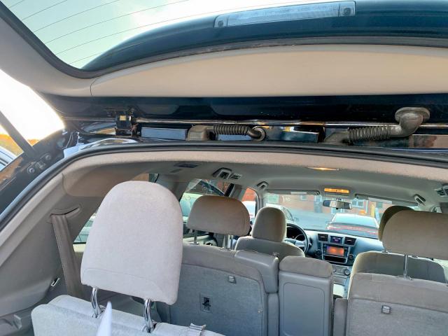 5TDZK3EH5DS123460 - 2013 TOYOTA HIGHLANDER Noir photo 6