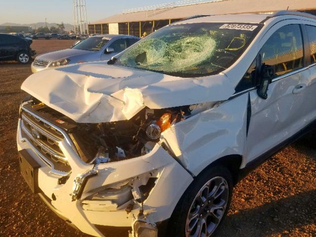 MAJ6P1WLXJC165279 - 2018 FORD ECOSPORT T WHITE photo 9