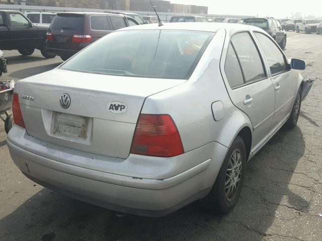 3VWSC29M0XM116692 - 1999 VOLKSWAGEN JETTA GLS SILVER photo 4