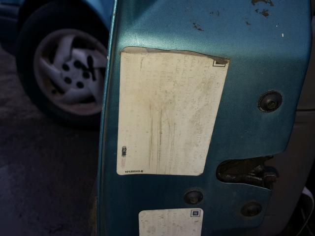 1G1JC5445P7303940 - 1993 CHEVROLET CAVALIER V TEAL photo 10