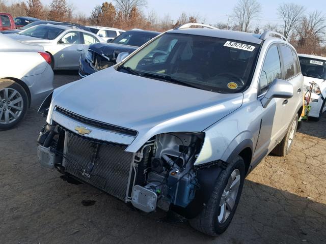 3GNAL2EK1CS568148 - 2012 CHEVROLET CAPTIVA SP SILVER photo 2