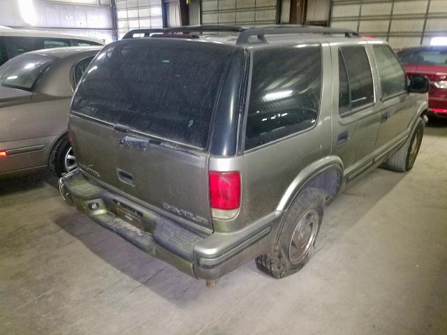 1GNDT13W9W2286188 - 1998 CHEVROLET BLAZER TAN photo 4