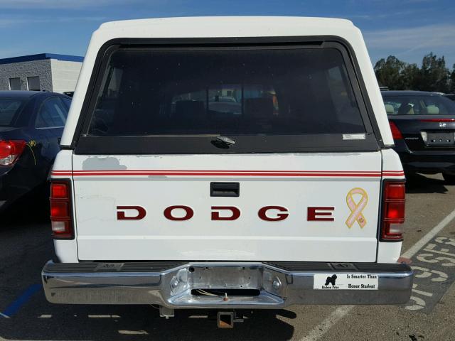 1B7GL23YXNS621261 - 1992 DODGE DAKOTA WHITE photo 9