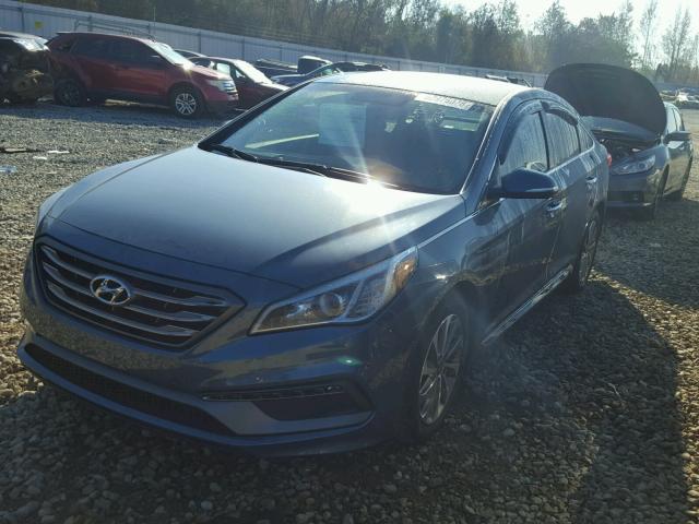 5NPE34AFXFH165122 - 2015 HYUNDAI SONATA SPO BLUE photo 2