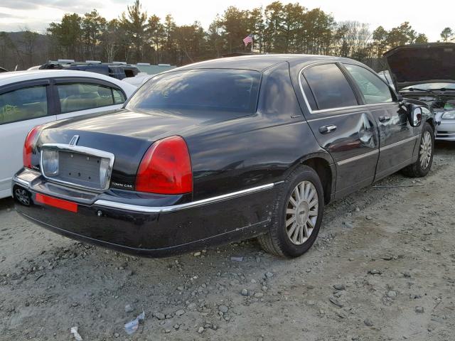 1LNHM81W74Y660841 - 2004 LINCOLN TOWN CAR E BLACK photo 4