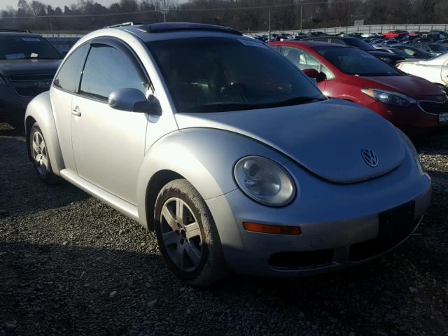 3VWRR31C96M424559 - 2006 VOLKSWAGEN NEW BEETLE Silber Foto 1