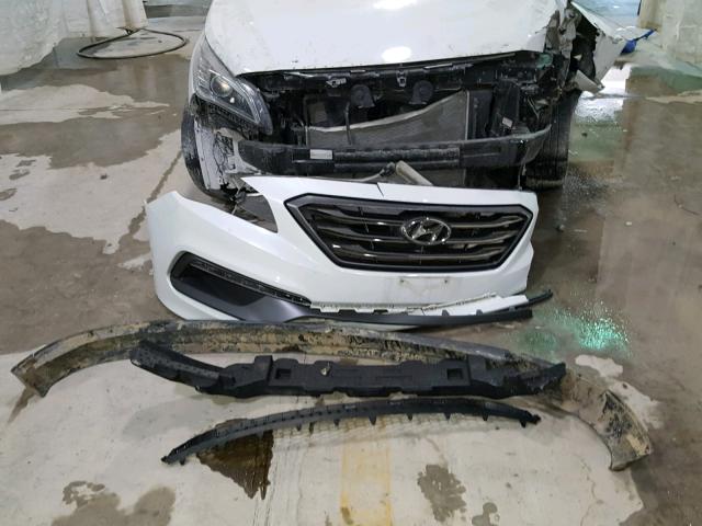 5NPE34AF3FH027955 - 2015 HYUNDAI SONATA SPO WHITE photo 9