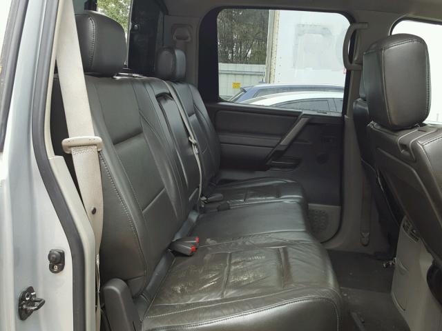 1N6AA07B54N584801 - 2004 NISSAN TITAN SILVER photo 6