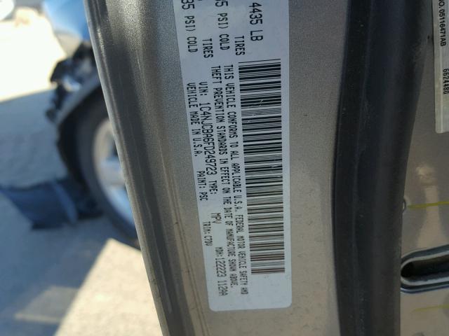 1C4NJCBA6FD249723 - 2015 JEEP COMPASS SP ვერცხლისფერი ფოტო 10