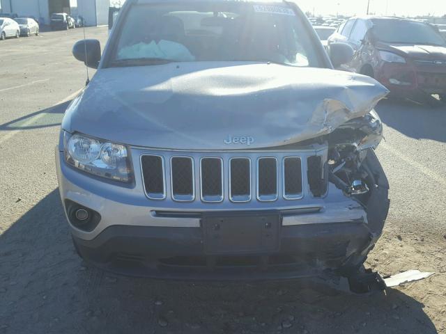 1C4NJCBA6FD249723 - 2015 JEEP COMPASS SP ვერცხლისფერი ფოტო 7