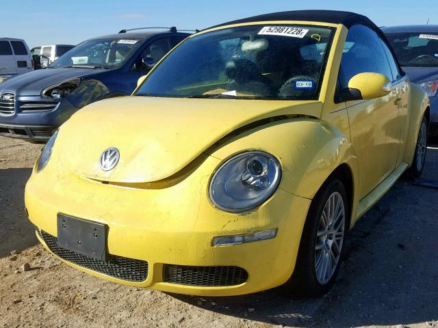 3VWRF31Y57M403732 - 2007 VOLKSWAGEN NEW BEETLE YELLOW photo 2