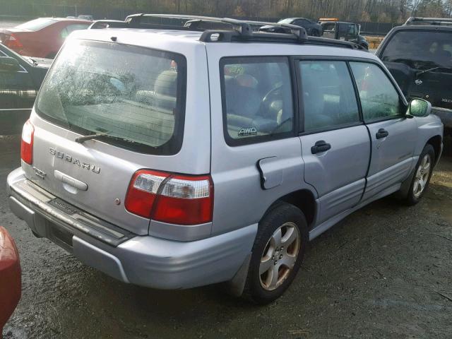 JF1SF65692H712928 - 2002 SUBARU FORESTER S 银色 照片 4