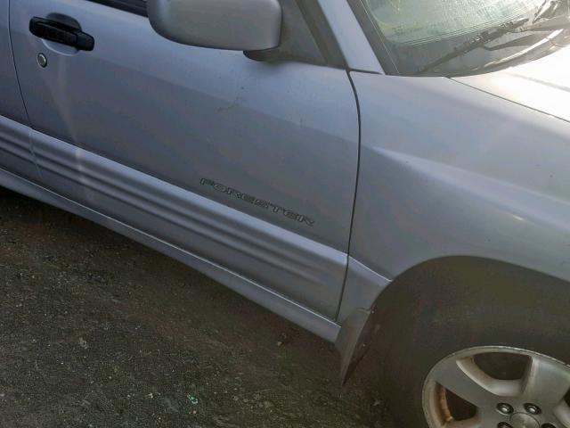 JF1SF65692H712928 - 2002 SUBARU FORESTER S 银色 照片 9