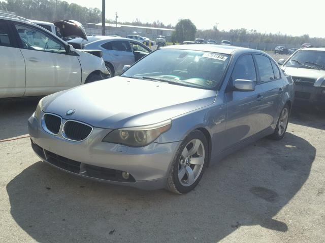 WBANA53594B854919 - 2004 BMW 525 I GRAY photo 2