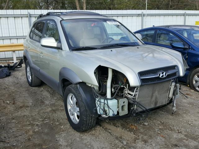 KM8JN72D98U854967 - 2008 HYUNDAI TUCSON SE GREEN photo 1