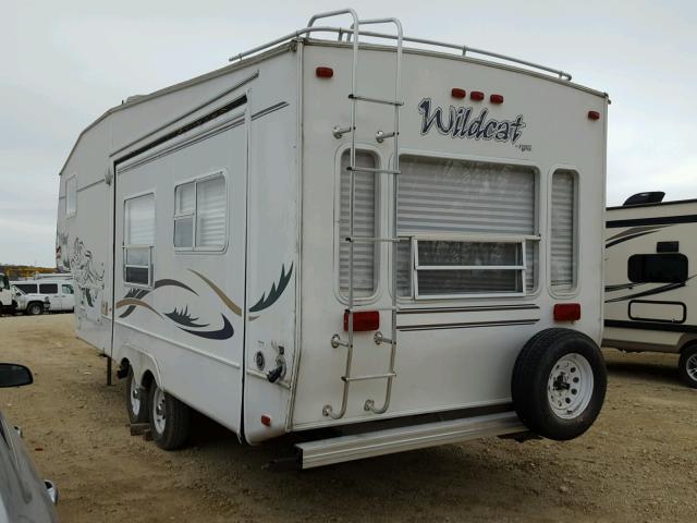 4X4FWCC2X3V005716 - 2003 WILD 5TH WHEEL WHITE photo 4