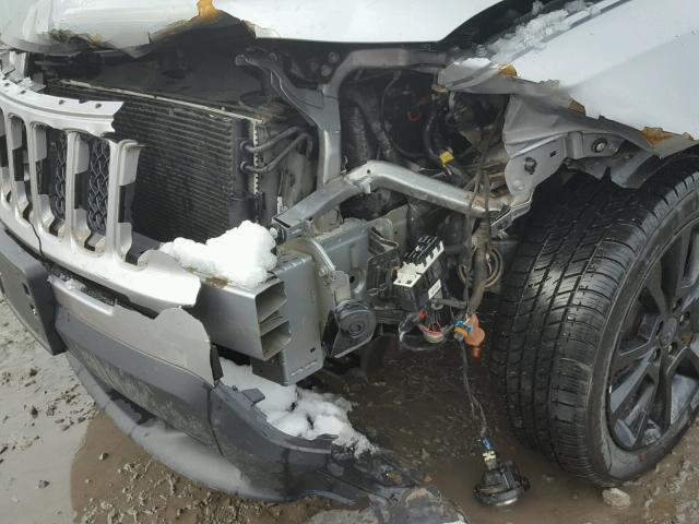 1C4NJDBBXFD169503 - 2015 JEEP COMPASS SP ნაცრისფერი ფოტო 9