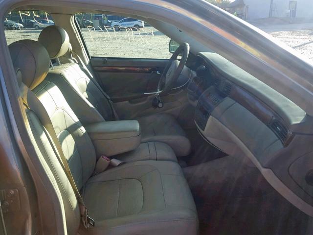 1G6KD54Y04U153697 - 2004 CADILLAC DEVILLE TAN photo 5