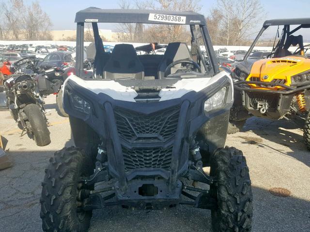 3JB1GAN48JK000424 - 2018 CAN-AM MAVERICK T BLACK photo 9