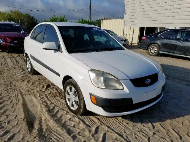 KNADE123466037149 - 2006 KIA RIO WHITE photo 1