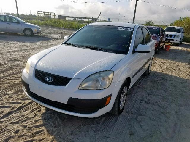 KNADE123466037149 - 2006 KIA RIO WHITE photo 2