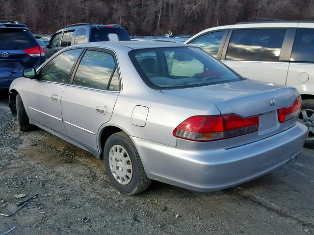 1HGCF86661A059864 - 2001 HONDA ACCORD VAL SILVER photo 3