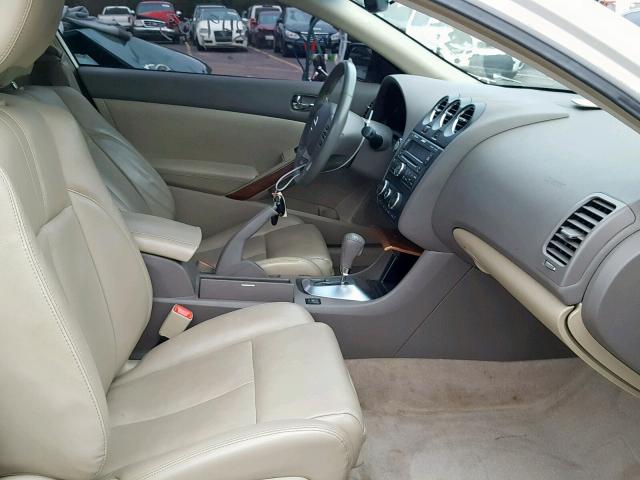 1N4BL24E08C113268 - 2008 NISSAN ALTIMA 3.5 WHITE photo 5