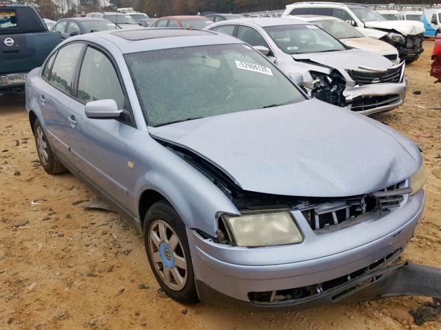 WVWMA63B1XE497829 - 1999 VOLKSWAGEN PASSAT GLS BLUE photo 1