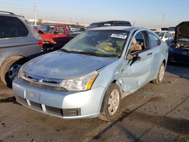 1FAHP32N88W114111 - 2008 FORD FOCUS S/SE BLUE photo 2