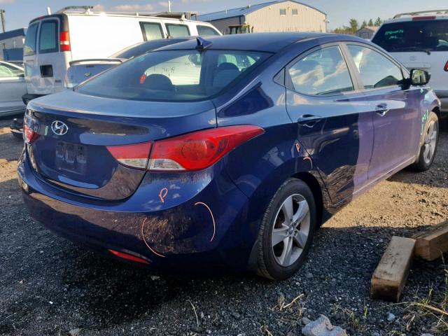 5NPDH4AE4DH413382 - 2013 HYUNDAI ELANTRA GL BLUE photo 4