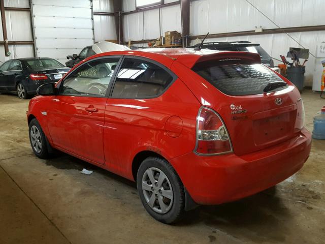 KMHCN35C58U100663 - 2008 HYUNDAI ACCENT BAS RED photo 3