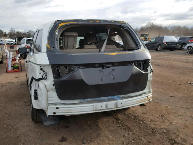 5FNRL5H28EB116458 - 2014 HONDA ODYSSEY LX WHITE photo 9