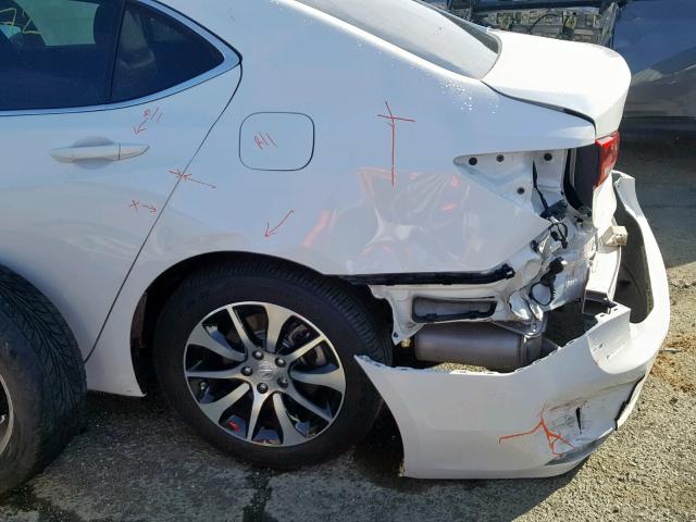 19UUB1F36GA008418 - 2016 ACURA TLX WHITE photo 9