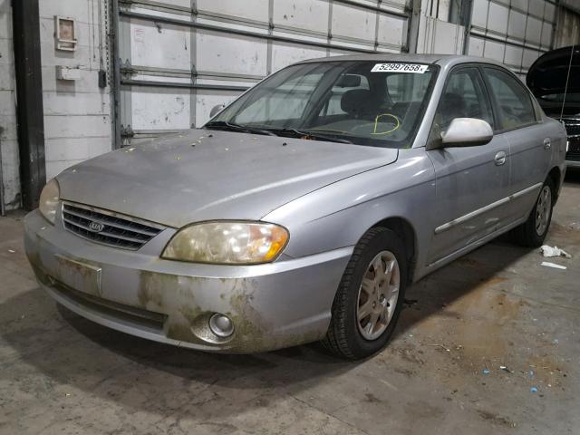 KNAFB121445303739 - 2004 KIA SPECTRA BA SILVER photo 2