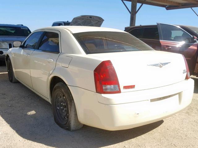 2C3LA43R17H638828 - 2007 CHRYSLER 300 WHITE photo 3