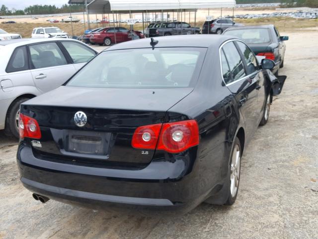 3VWRF71K27M033200 - 2007 VOLKSWAGEN JETTA 2.5 BLACK photo 4