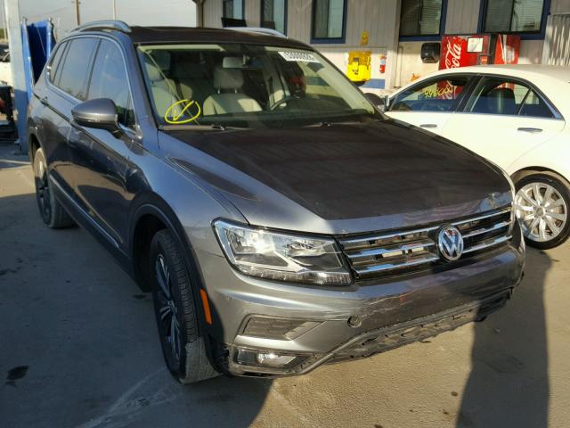 3VV3B7AX2JM031519 - 2018 VOLKSWAGEN TIGUAN SE Grau Foto 1