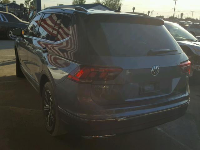 3VV3B7AX2JM031519 - 2018 VOLKSWAGEN TIGUAN SE Grau Foto 3