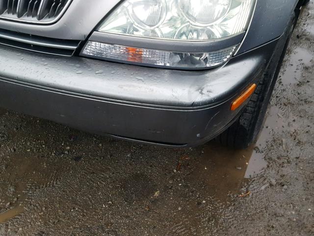 JTJGF10U710100388 - 2001 LEXUS RX 300 GRAY photo 9