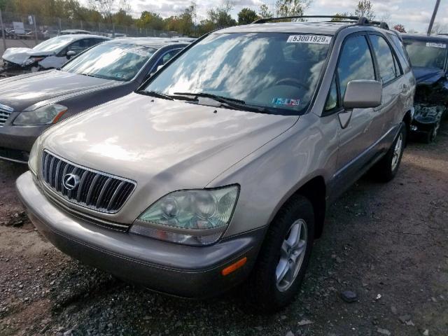 JTJHF10UX10217872 - 2001 LEXUS RX 300 GOLD photo 2