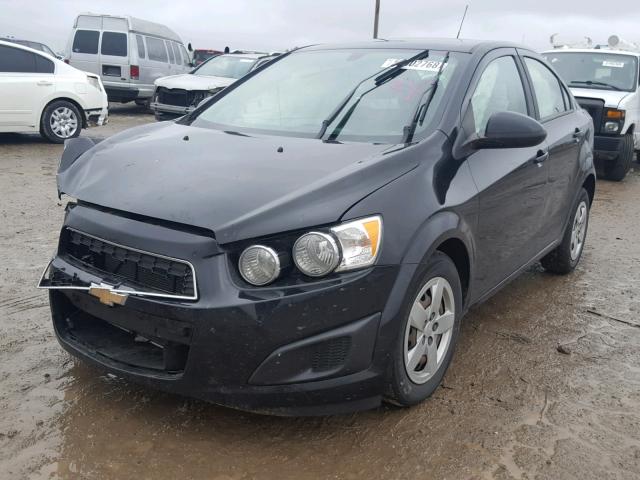 1G1JA5SH4G4131896 - 2016 CHEVROLET SONIC LS 黑色 照片 2