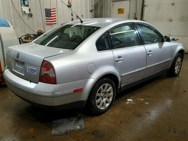 WVWPD63BX3P263580 - 2003 VOLKSWAGEN PASSAT GLS SILVER photo 4