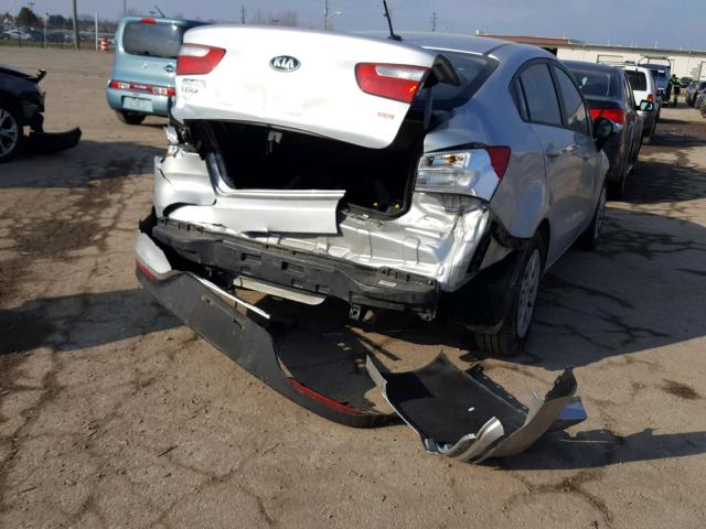 KNADM4A35H6057256 - 2017 KIA RIO LX SILVER photo 9