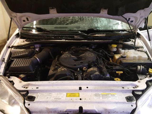 2B3HD46R82H108371 - 2002 DODGE INTREPID S WHITE photo 7