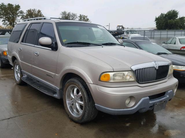 5LMEU27A4YLJ23789 - 2000 LINCOLN NAVIGATOR 棕色 照片 1